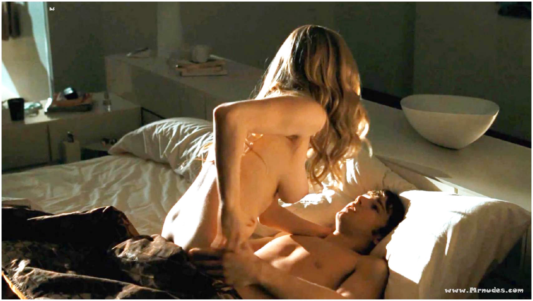 Amanda seyfried nude movies